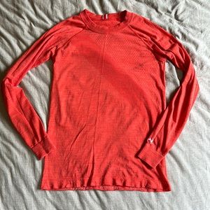 EUC Tracksmith Brighton Base Layer